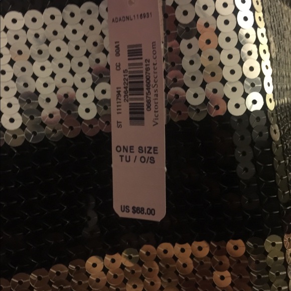 NWT VS BAG w/Added make up bag/clutch! - Picture 2 of 4